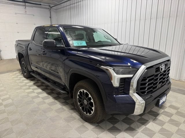2024 Toyota Tundra 4WD SR5