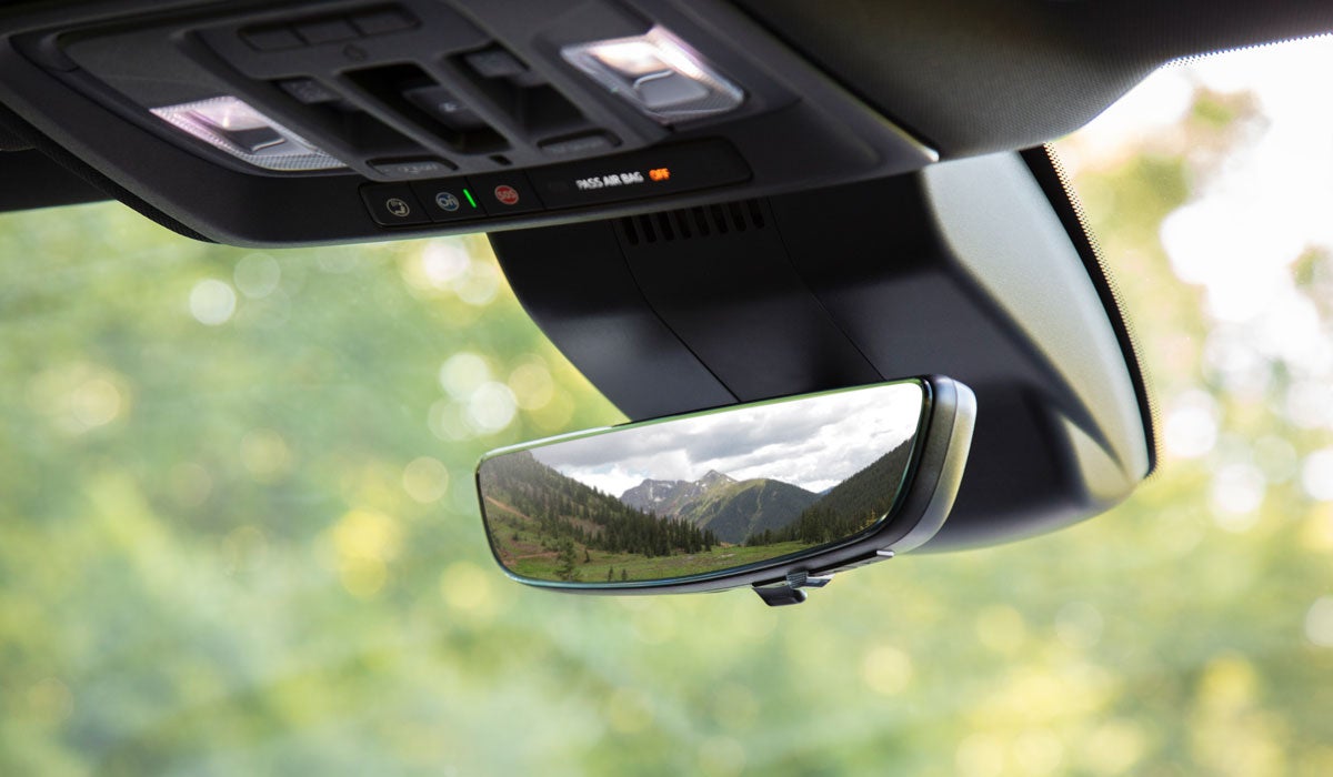 Steven Lust Automotive in Aberdeen SD