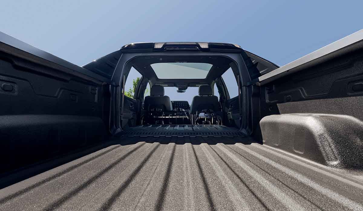 Steven Lust Automotive in Aberdeen SD